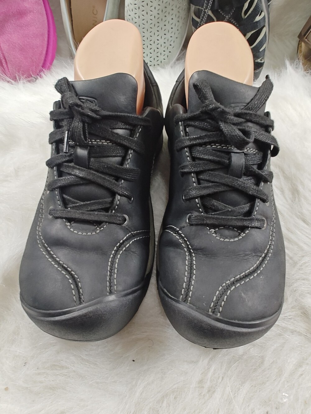 KEEN Shoes Women 8.5 Black Presidio Classic Oxford Leather Lace Up Walking…Shoes